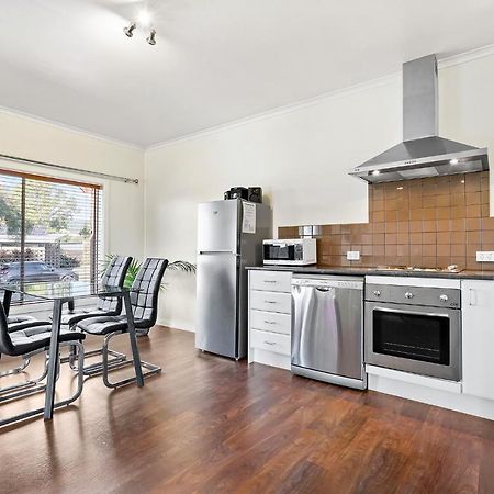 Short Stays Gippsland Trafalgar Exteriör bild